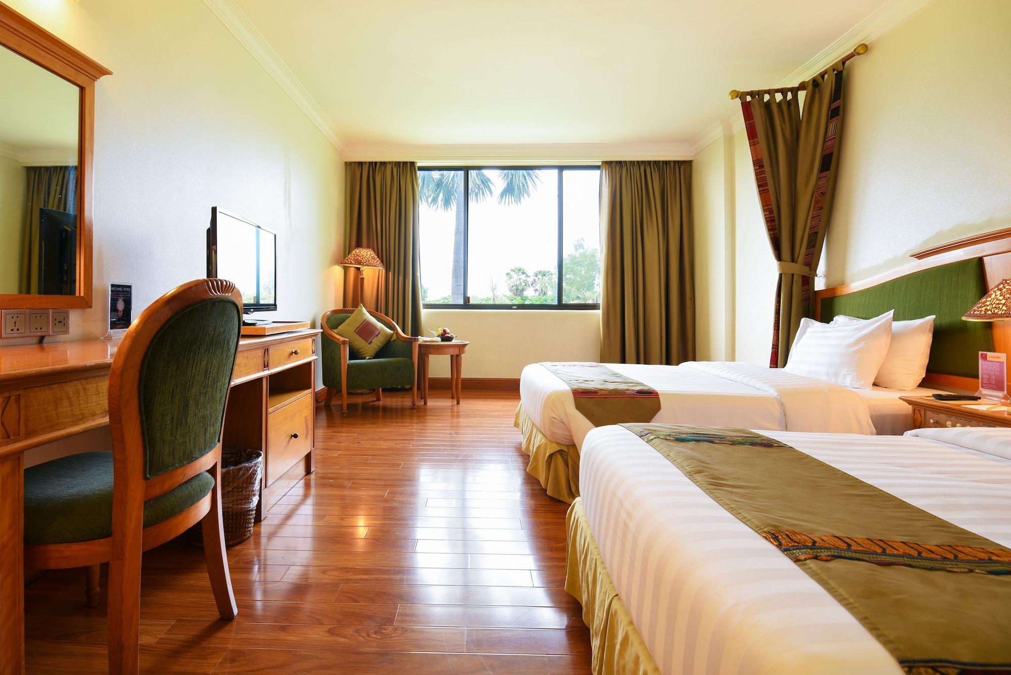 Angkor Century & Siem Reap