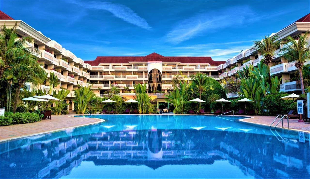Hotel Angkor Century & 5*