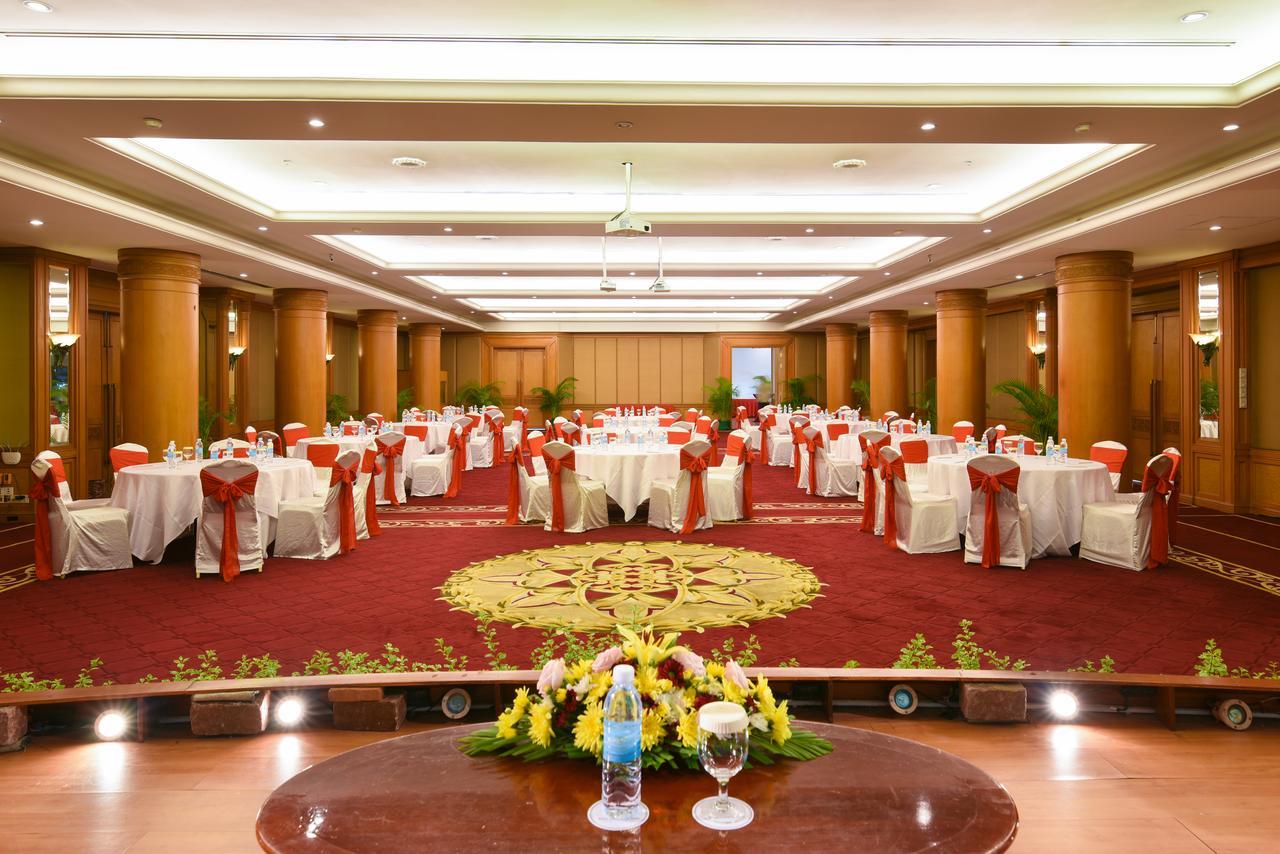 Angkor Century & Siem Reap