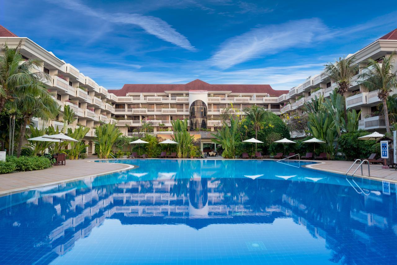 Angkor Century & Hotel 5*