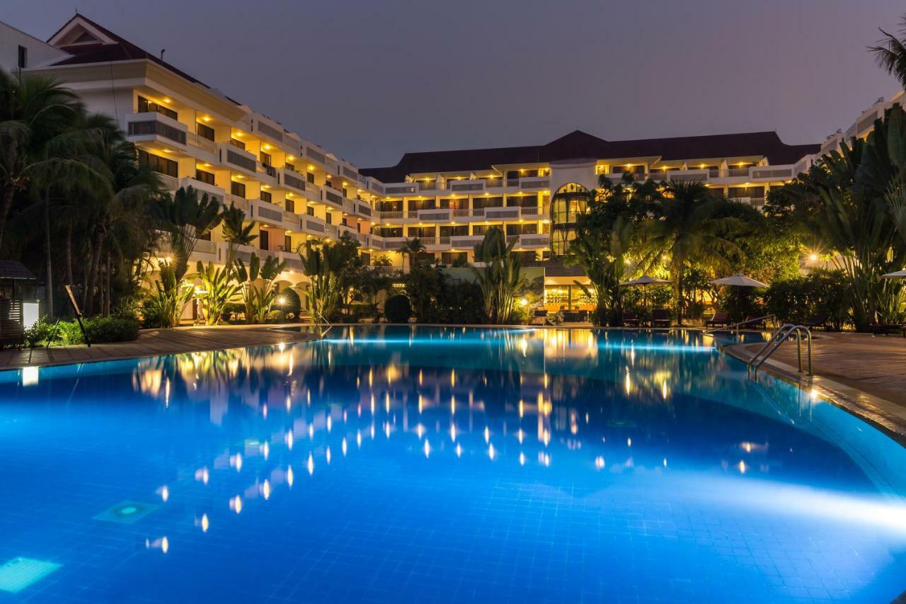 Angkor Century & 5*