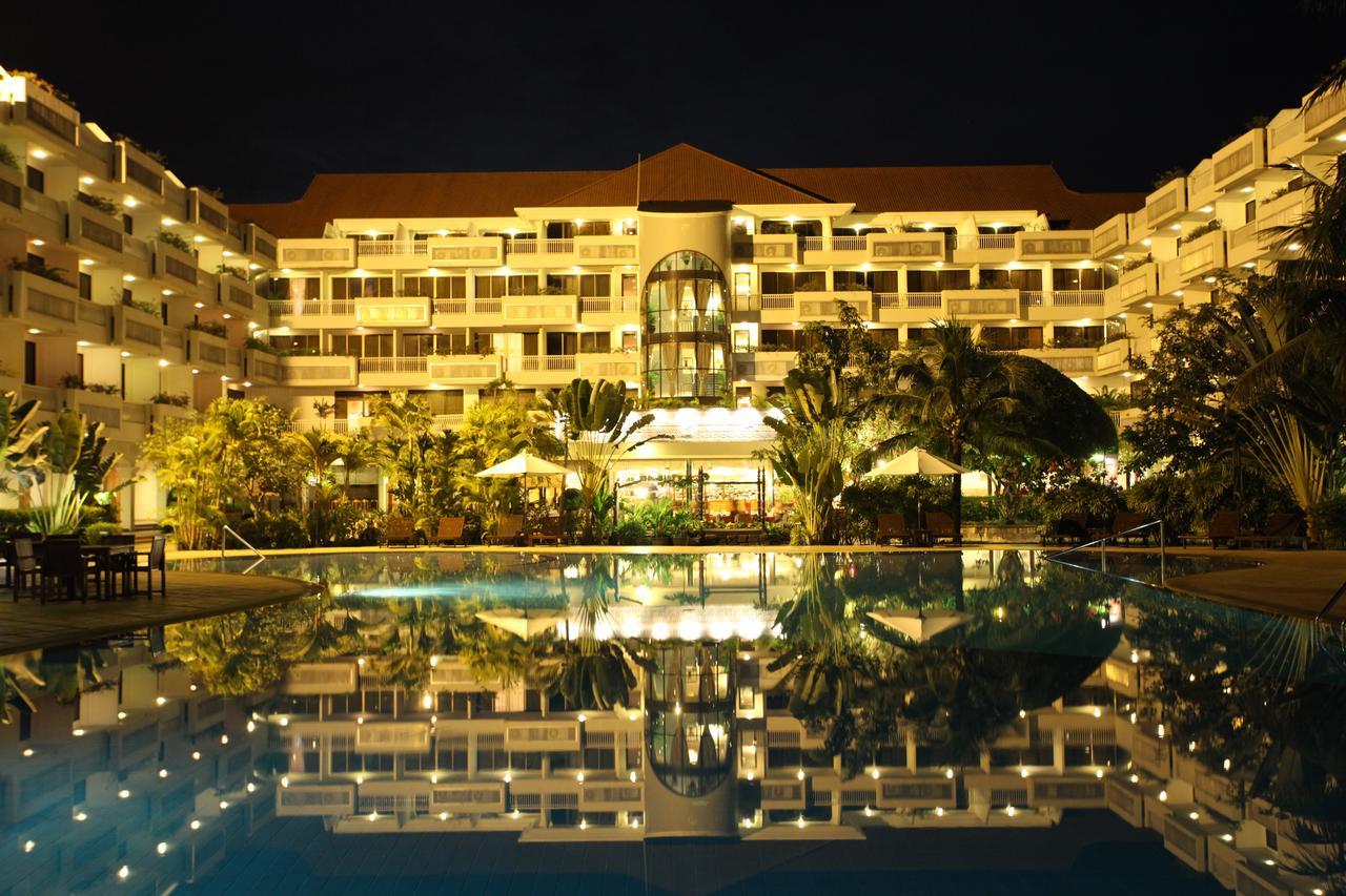 Hotel Angkor Century & Siem Reap